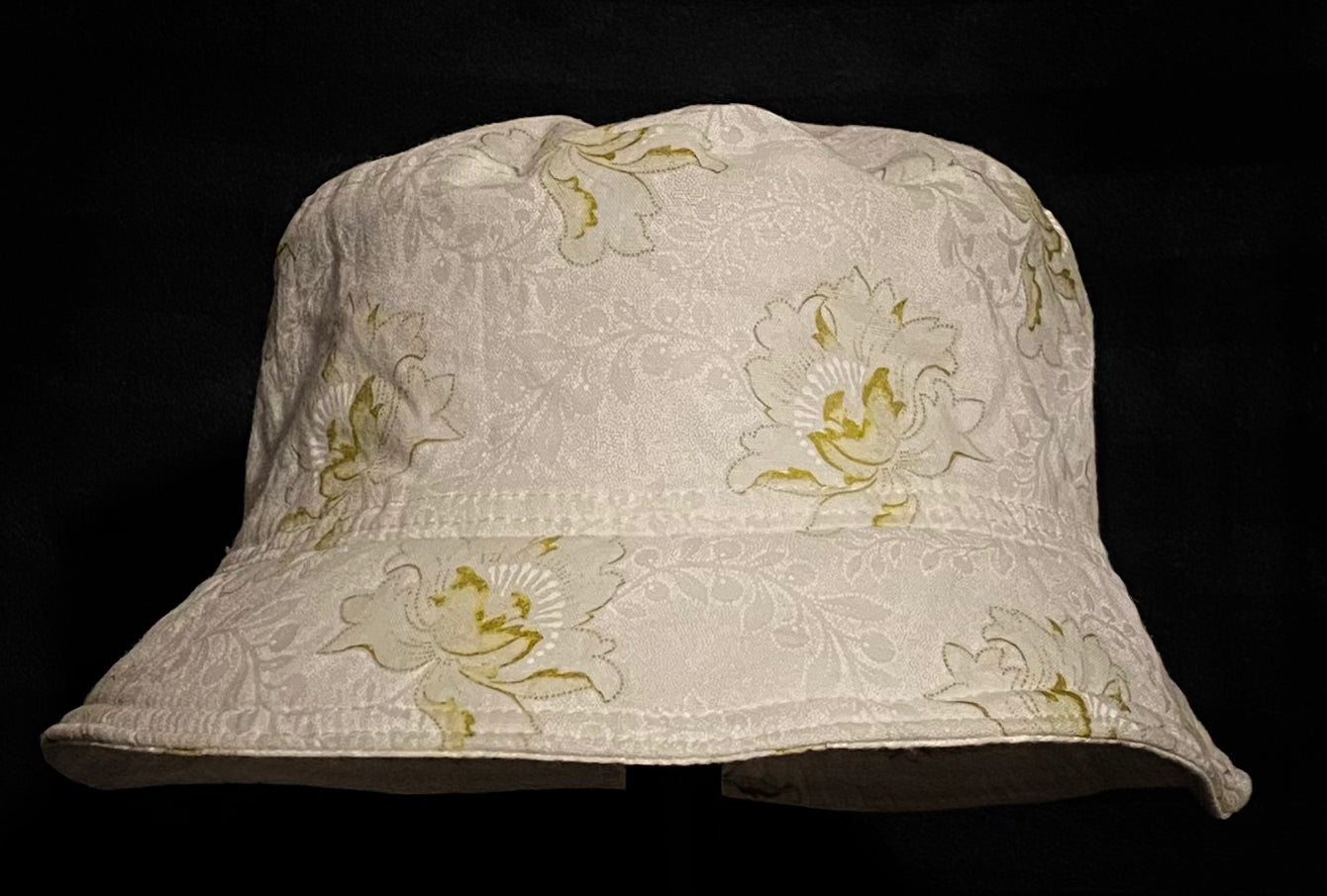 White and Gold Flower Katiba Bucket Hat